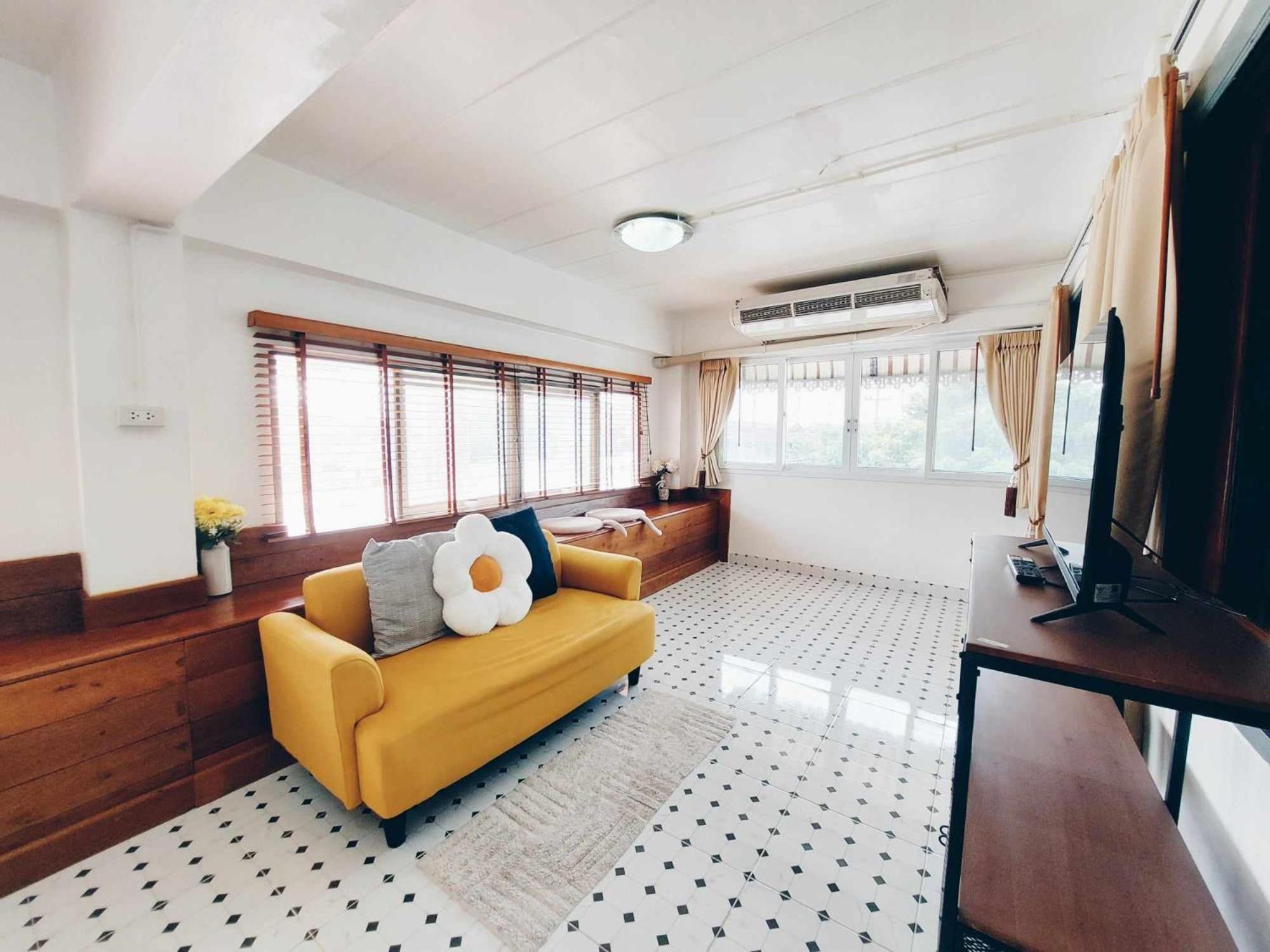 Hostel Hello Sunshine Ayutthaya Exteriér fotografie