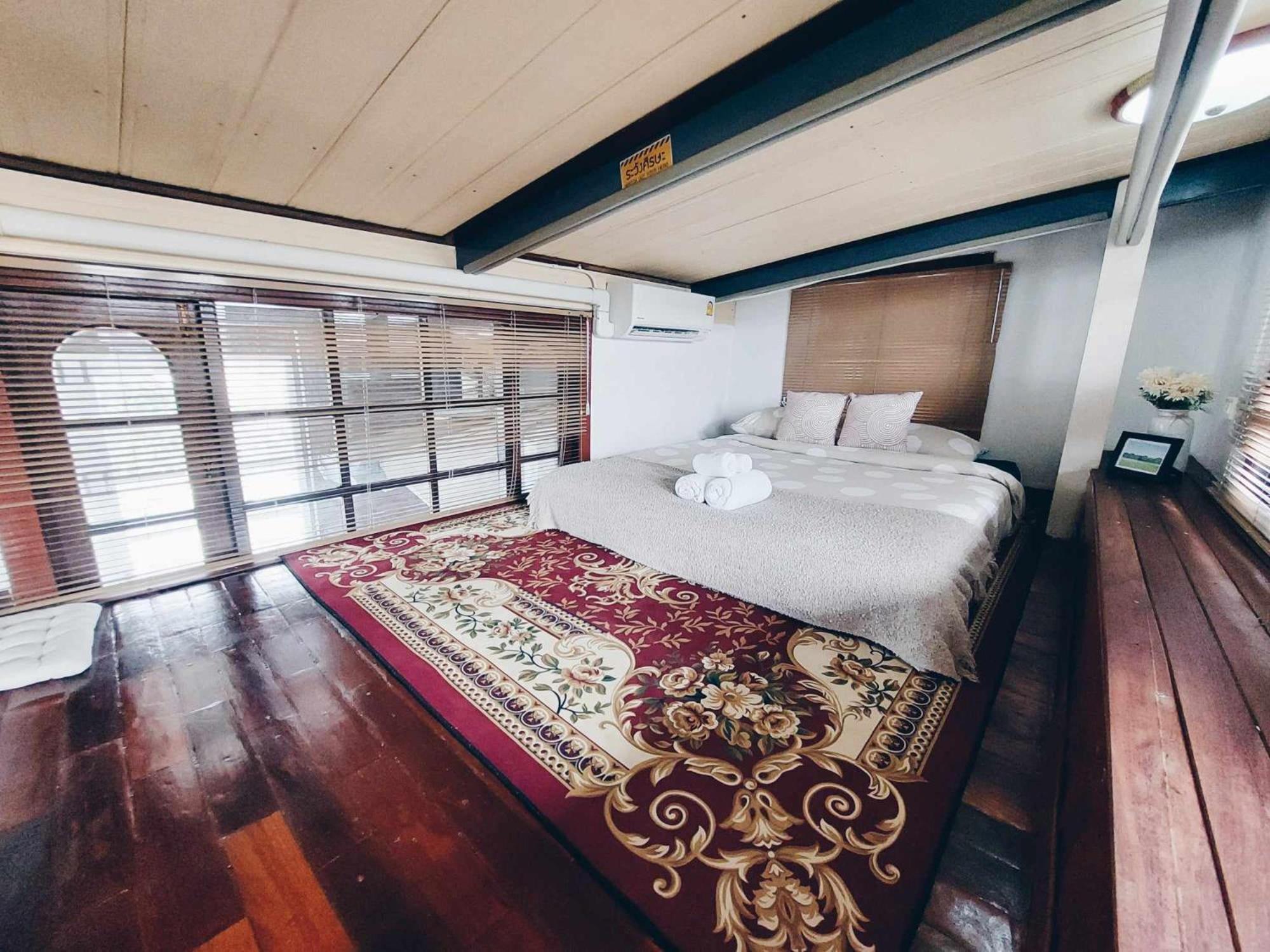 Hostel Hello Sunshine Ayutthaya Exteriér fotografie