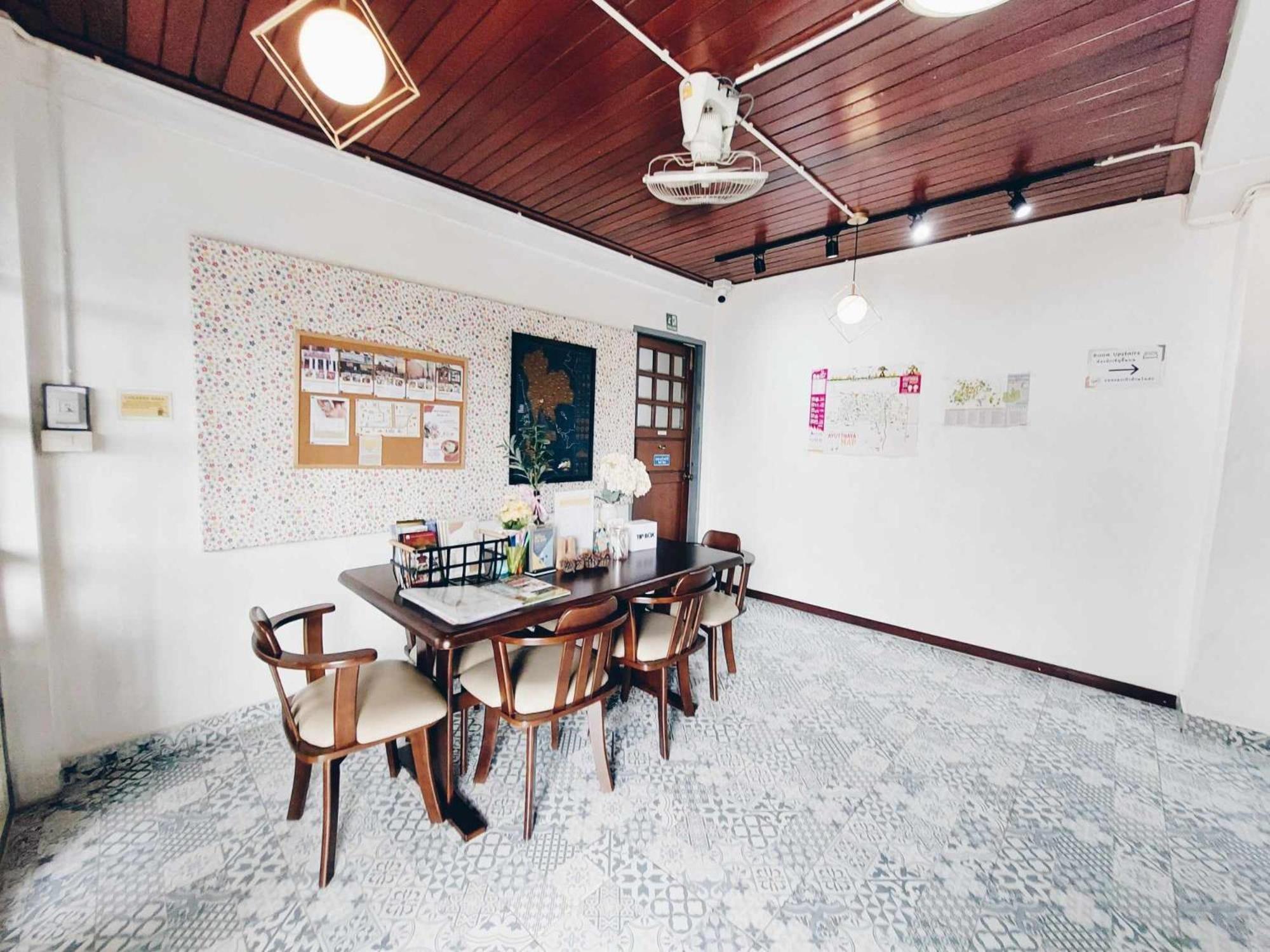 Hostel Hello Sunshine Ayutthaya Exteriér fotografie