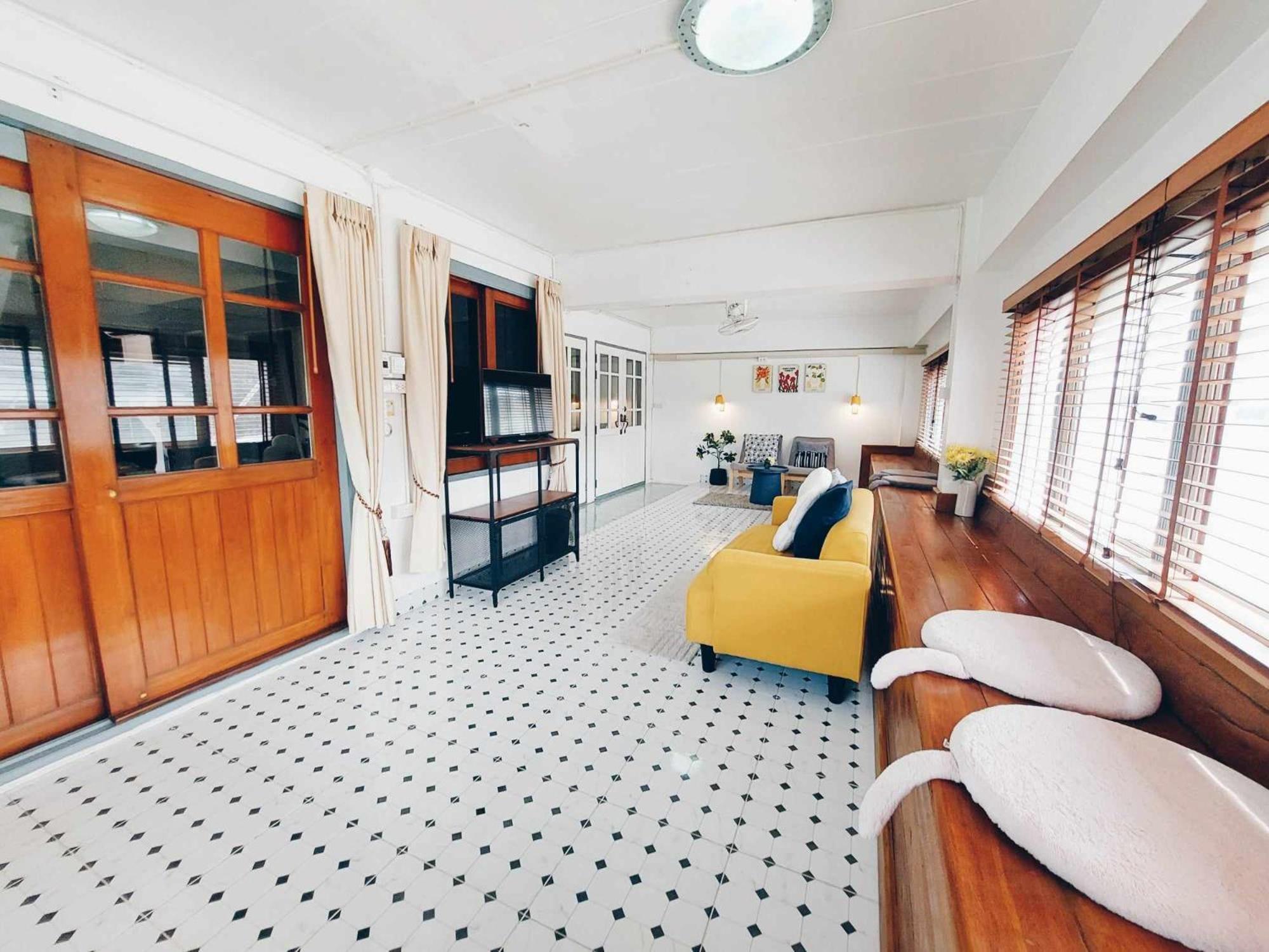 Hostel Hello Sunshine Ayutthaya Exteriér fotografie